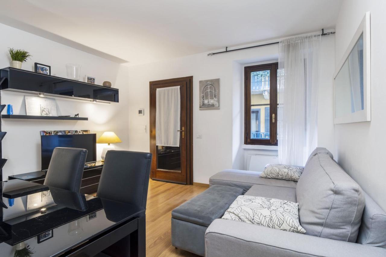 Cozy & Comfy Apt In Navigli Area Milano Exteriör bild