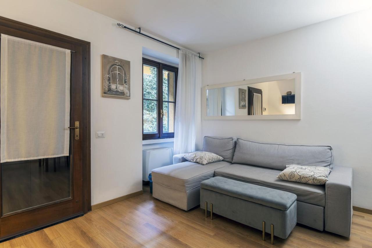 Cozy & Comfy Apt In Navigli Area Milano Exteriör bild