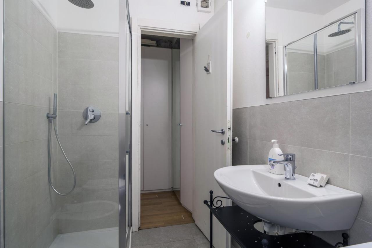 Cozy & Comfy Apt In Navigli Area Milano Exteriör bild
