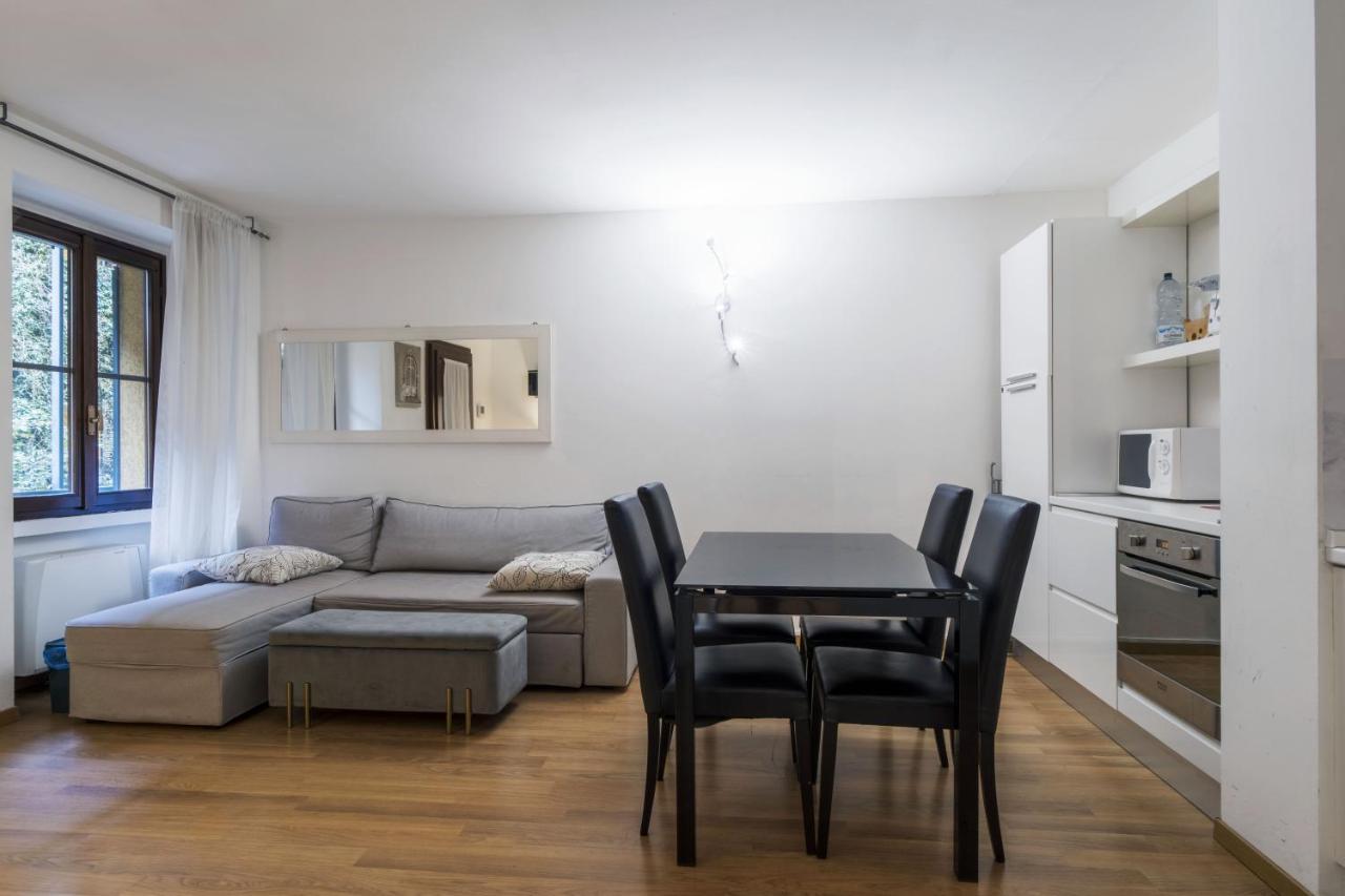 Cozy & Comfy Apt In Navigli Area Milano Exteriör bild